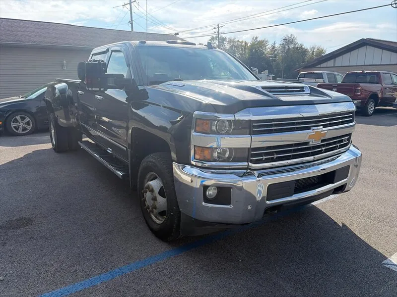 2017 Chevrolet Silverado 3500HD LTZ