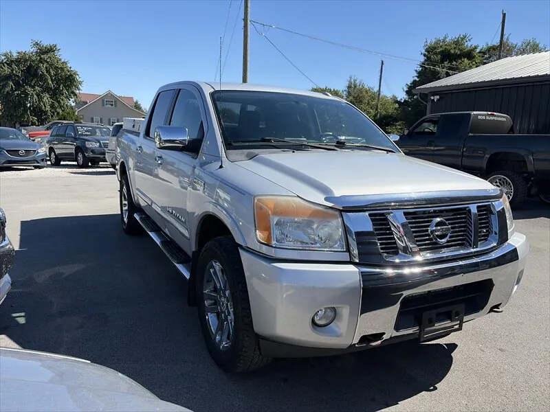 2014 Nissan Titan SL