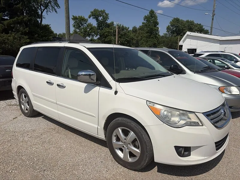 2010 Volkswagen Routan